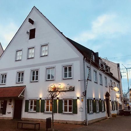Gasthaus Pfafflinger نوبورغ آن دي دوناو المظهر الخارجي الصورة