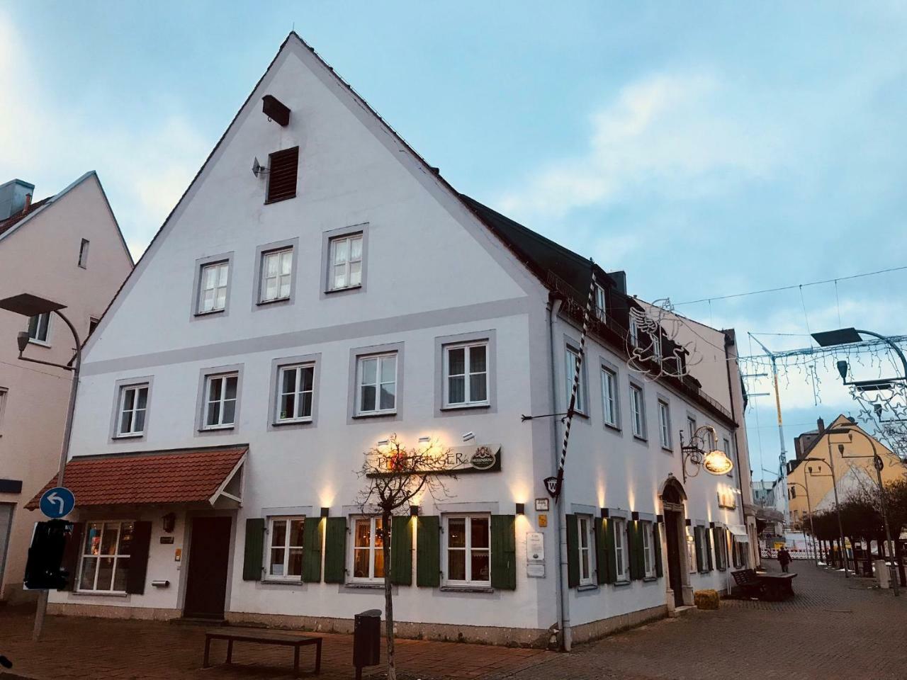 Gasthaus Pfafflinger نوبورغ آن دي دوناو المظهر الخارجي الصورة