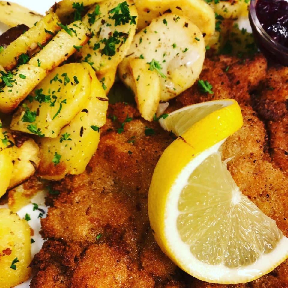 Gasthaus Pfafflinger نوبورغ آن دي دوناو المظهر الخارجي الصورة